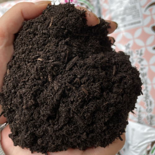 ���͔�20L���g